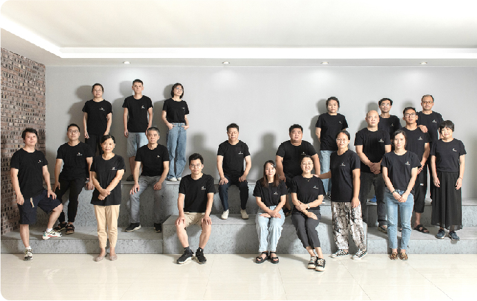 NUESTRO EQUIPO
   